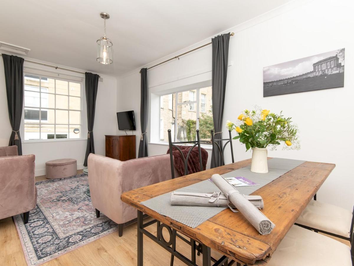 Pass The Keys Stylish 2 Bed Central Bath Apartment With Parking Εξωτερικό φωτογραφία