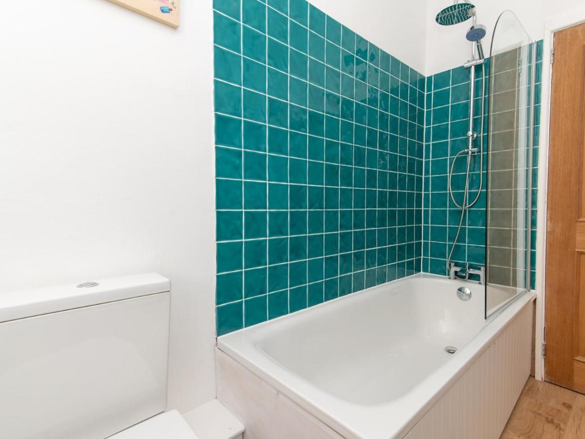 Pass The Keys Stylish 2 Bed Central Bath Apartment With Parking Εξωτερικό φωτογραφία