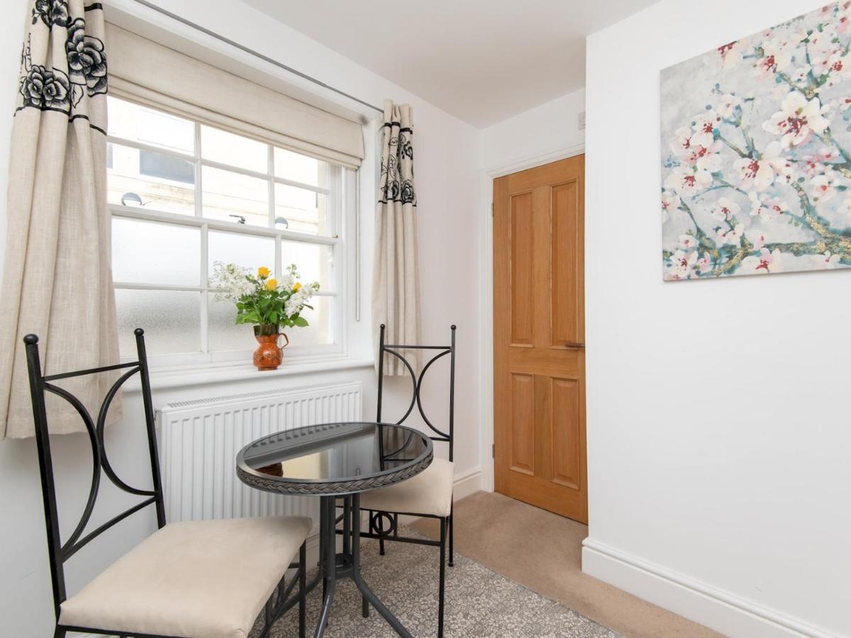 Pass The Keys Stylish 2 Bed Central Bath Apartment With Parking Εξωτερικό φωτογραφία