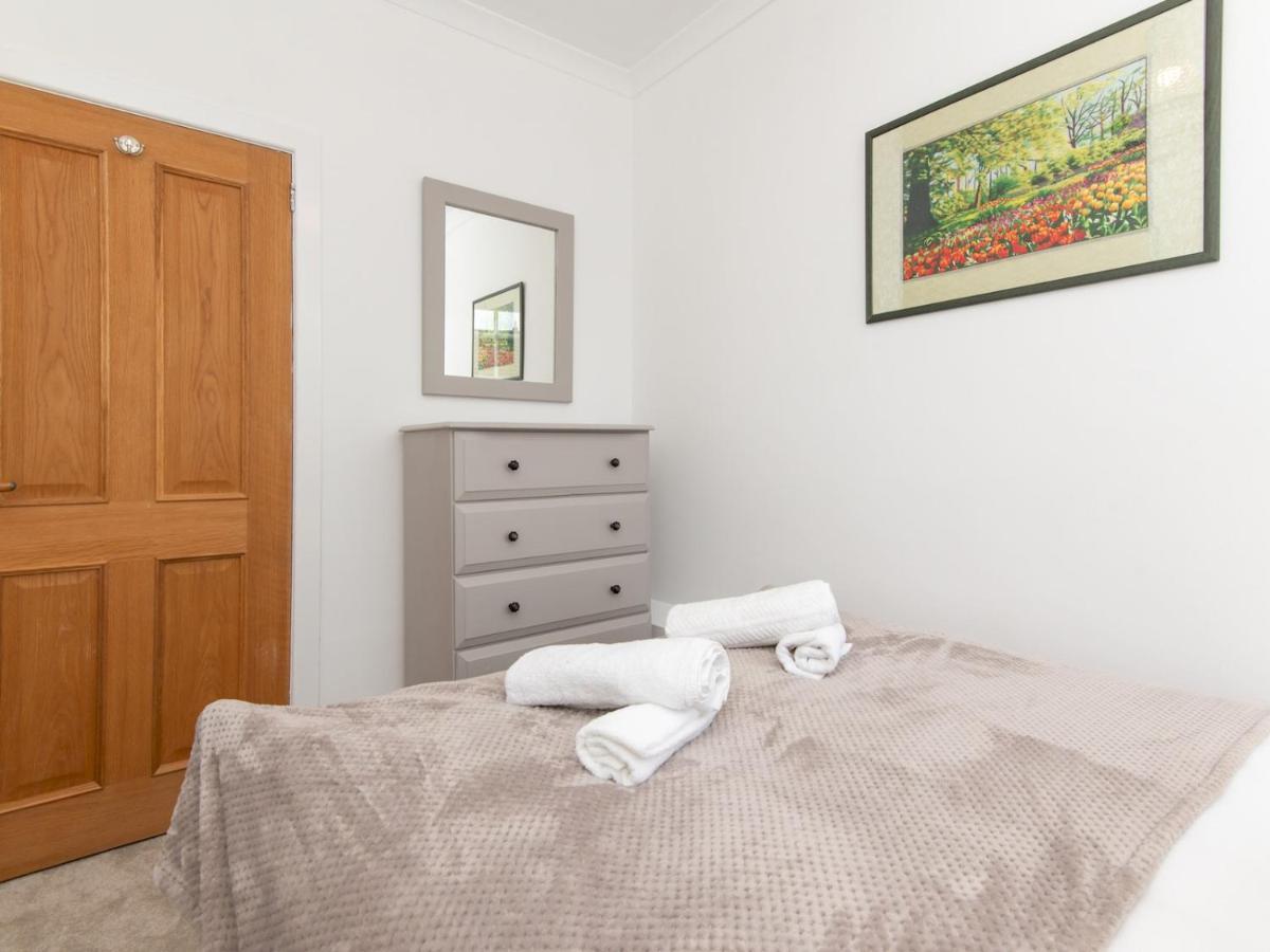 Pass The Keys Stylish 2 Bed Central Bath Apartment With Parking Εξωτερικό φωτογραφία
